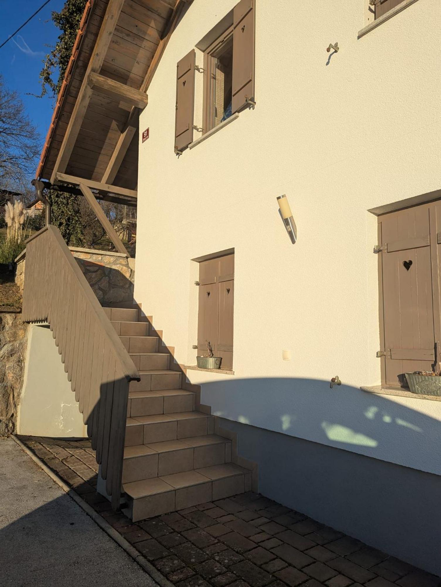 Vineyard Cottage Klemencic Novo Mesto Eksteriør bilde
